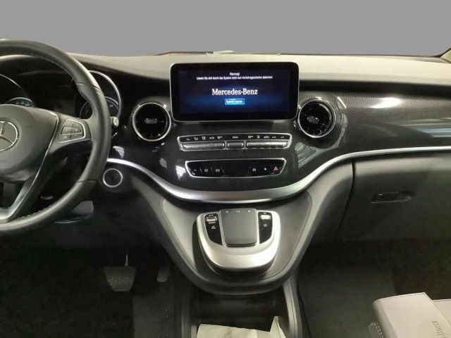 Mercedes-Benz EQV 300