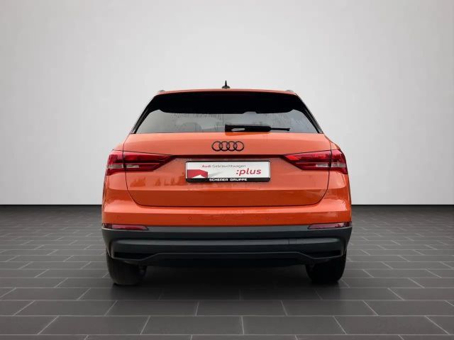 Audi Q3 S-Tronic