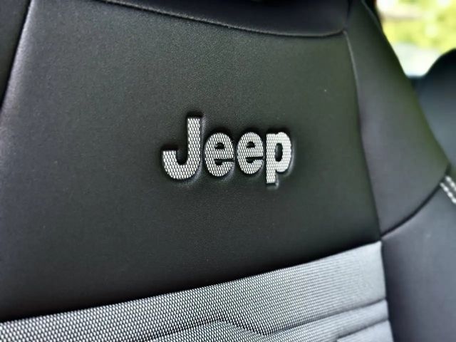 Jeep Avenger 1.2 e-Hybrid 4xe Upland AUT