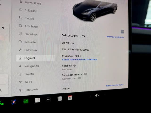 Tesla Model 3 RWD