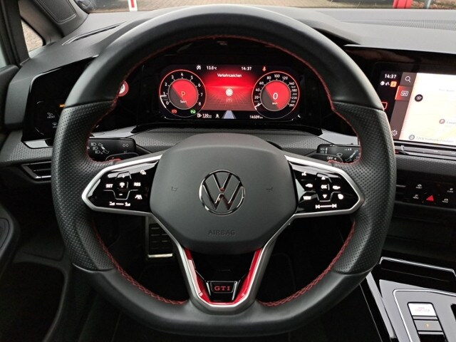 Volkswagen Golf 2.0 TSI DSG GTI