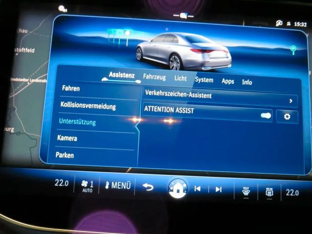 Mercedes-Benz E 220 AMG Line E 220 d Sedan