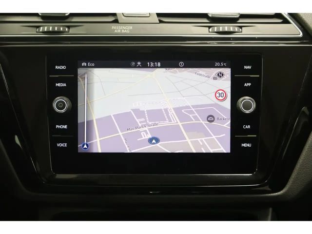 Volkswagen Touran 1.5 TSI DSG R-Line