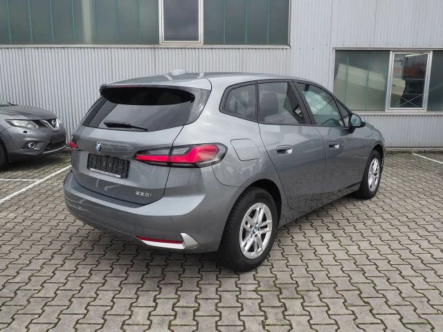 BMW 220 220i Active Tourer