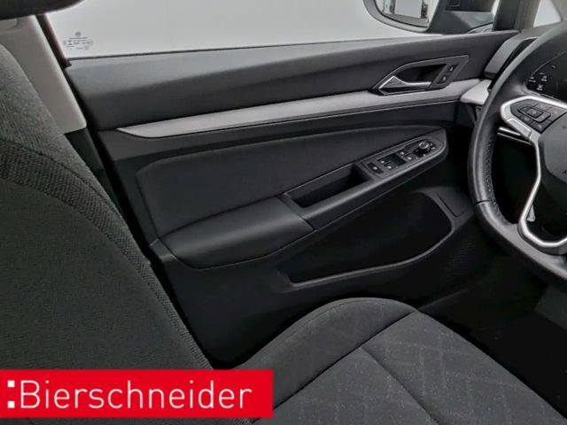 Volkswagen Golf 1.5 eTSI DSG IQ.Drive Life