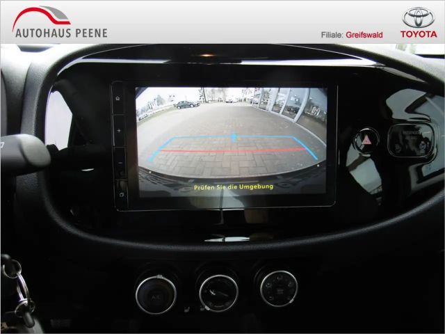 Toyota Aygo X 1.0 VVT-i Business Hatchback