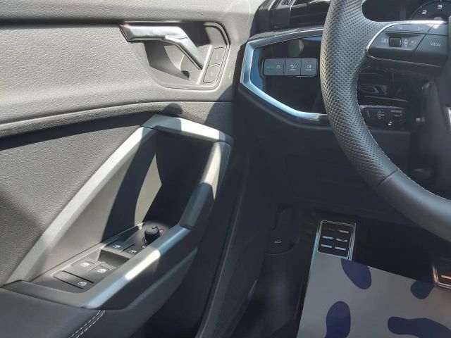 Audi Q3 2.0 TDI S-Line S-Tronic