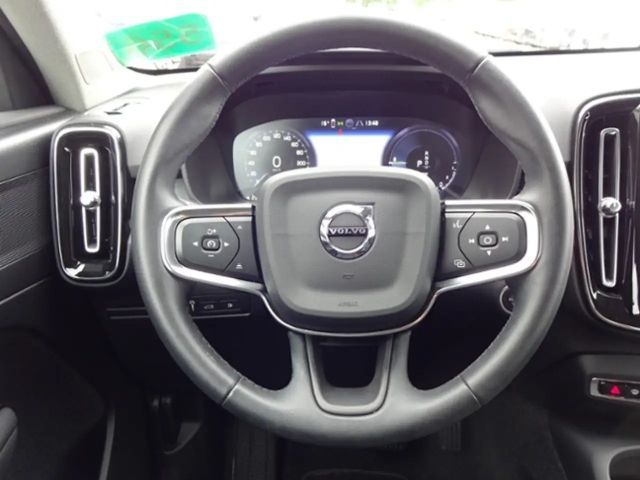 Volvo XC40 Core T4