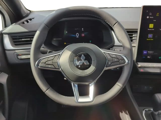 Mitsubishi ASX Invite