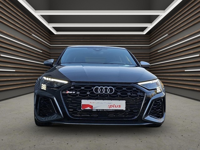 Audi RS3 Quattro S-Tronic Sedan