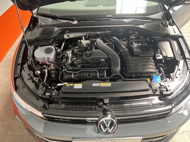 Volkswagen Golf 1.5 TSI