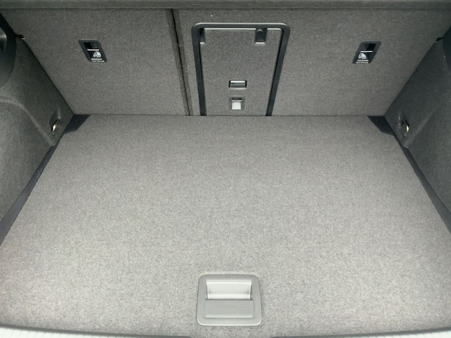 Volkswagen Golf 1.5 TSI Golf VIII