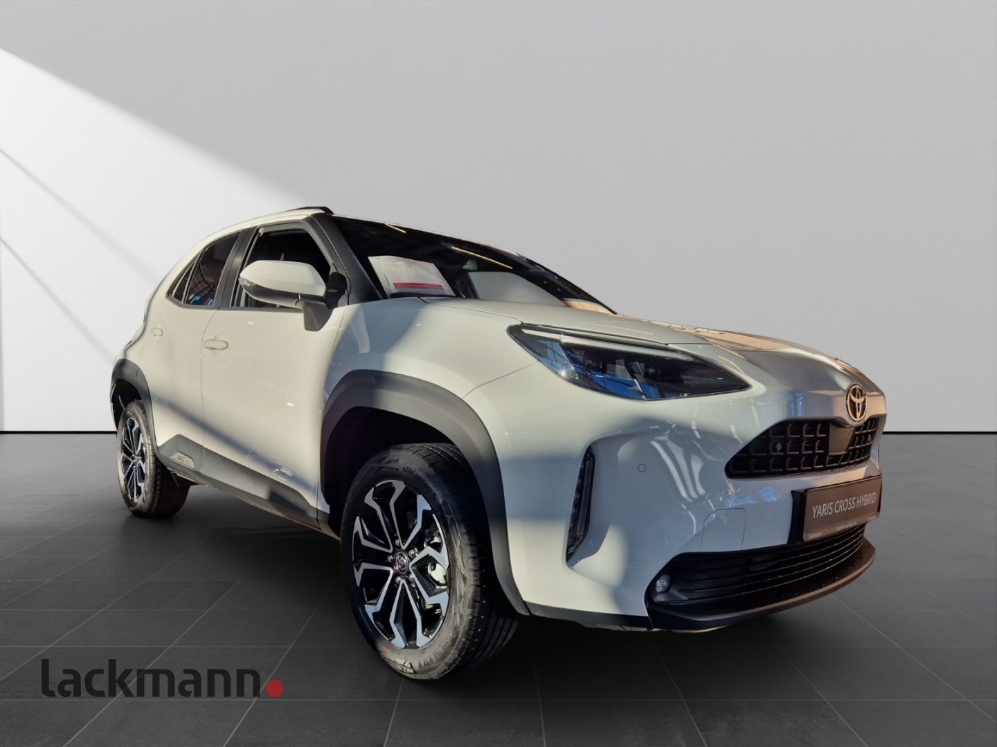 Toyota Yaris Cross 4x2 5-deurs Plus