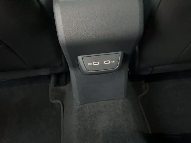 Volkswagen Polo 1.0 TSI Style