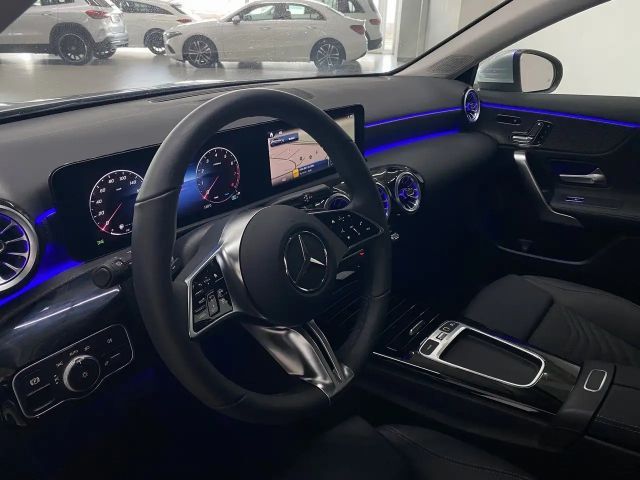 Mercedes-Benz A 180 Progressive