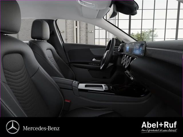 Mercedes-Benz A 200 Progressive