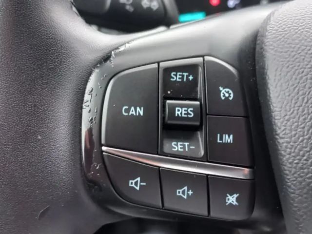 Ford Focus Cool & Connect EcoBoost Wagon