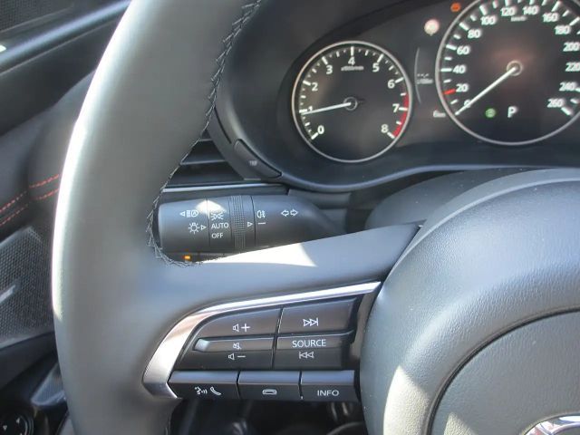 Mazda 3 Mazda3 /SP/G140/AT/Nagisa Modell 2025