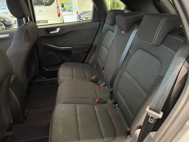 Ford Kuga Cool & Connect