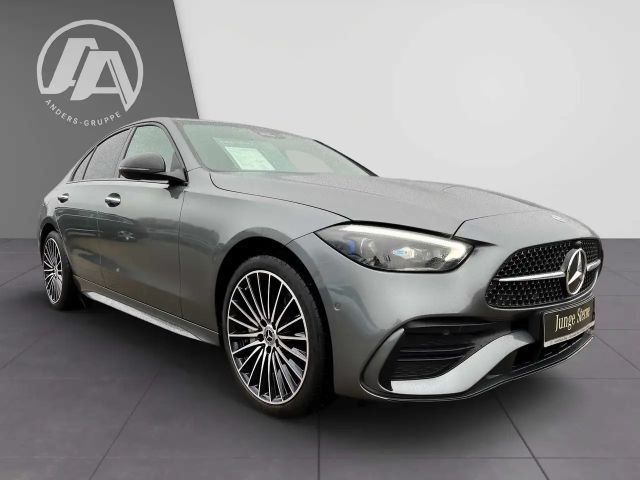 Mercedes-Benz C 220 AMG Line C 220 d Sedan