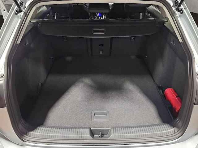 Volkswagen Golf 1.5 TSI Variant