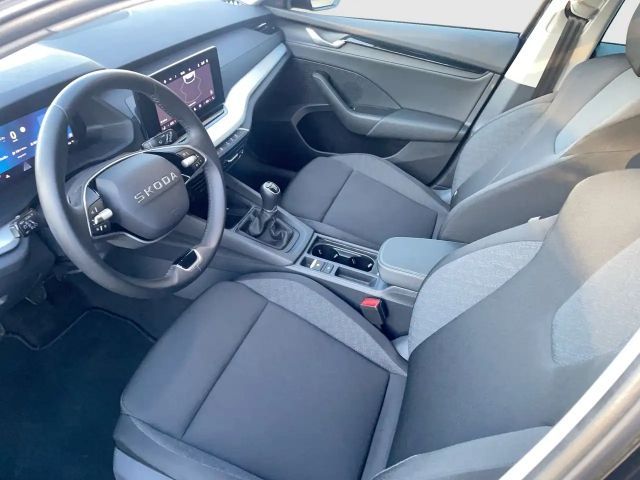 Skoda Octavia Essence TSI