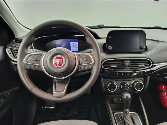 Fiat Tipo Cross Station wagon