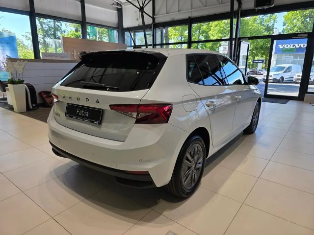 Skoda Fabia 1.0 TSI Tour