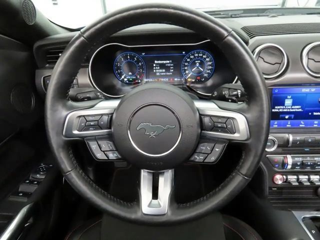 Ford Mustang Convertible GT 5.0 V8