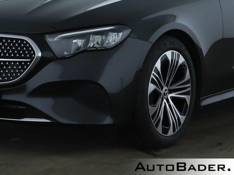 Mercedes-Benz E 200 AVANTGARDE Estate