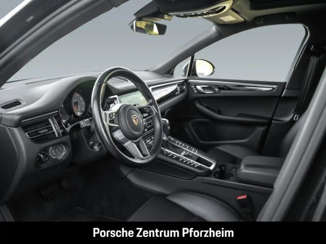 Porsche Macan S