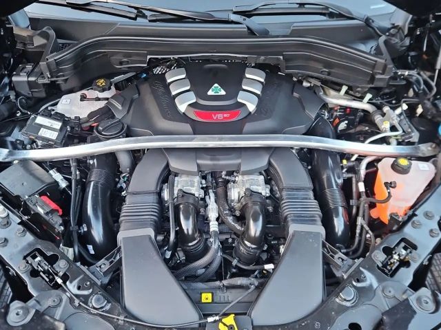 Alfa Romeo Stelvio Quadrifoglio