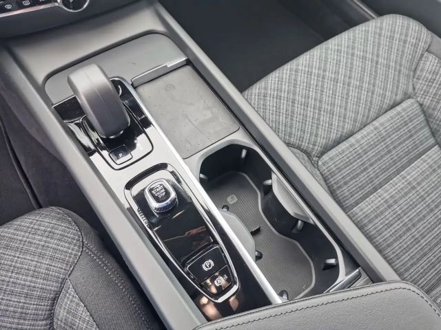 Volvo V60 Core