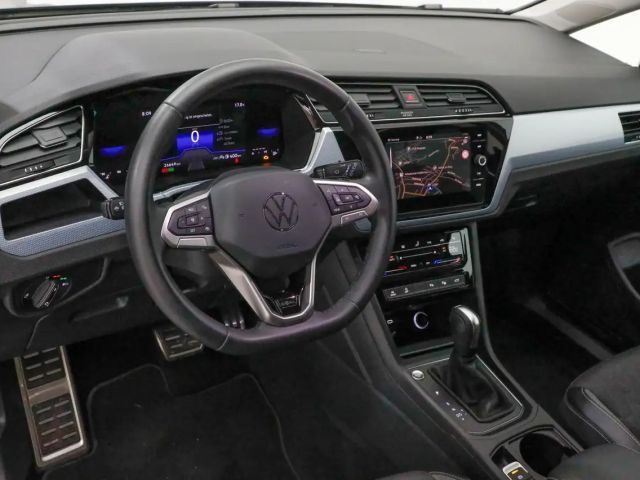 Volkswagen Touran 1.5 TSI DSG