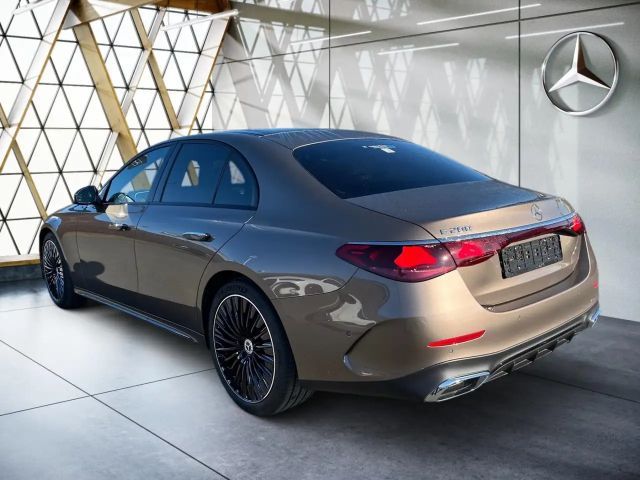 Mercedes-Benz E 200 AMG Line Sedan
