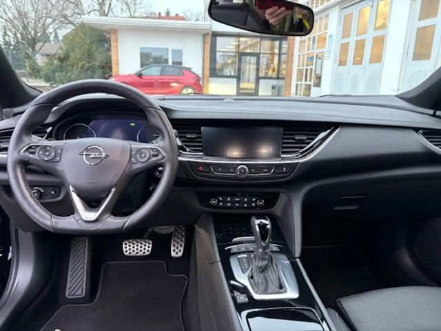 Opel Insignia GSi 4x4