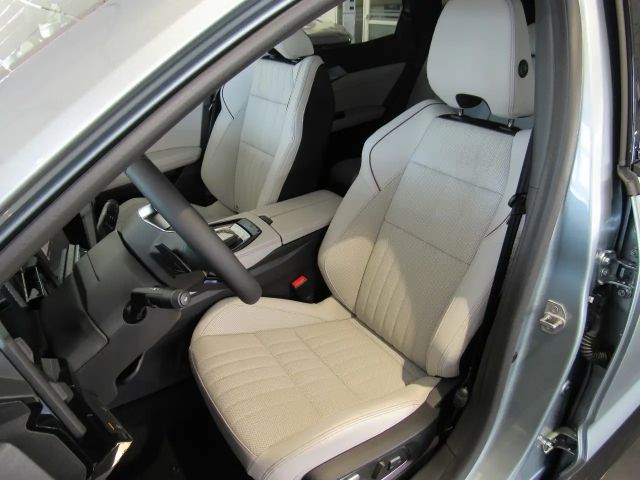 Renault Espace E-Tech Hybrid Iconic