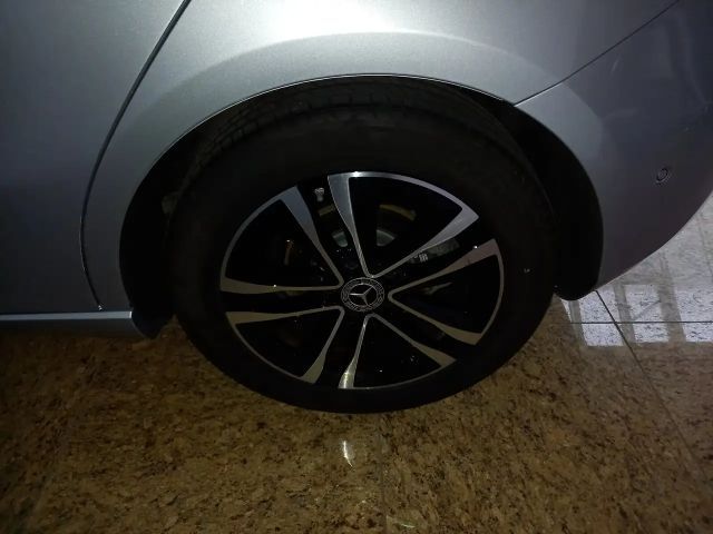 Mercedes-Benz A 180 Progressive