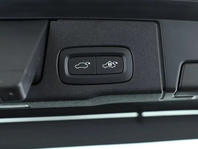 Volvo XC60 AWD Momentum