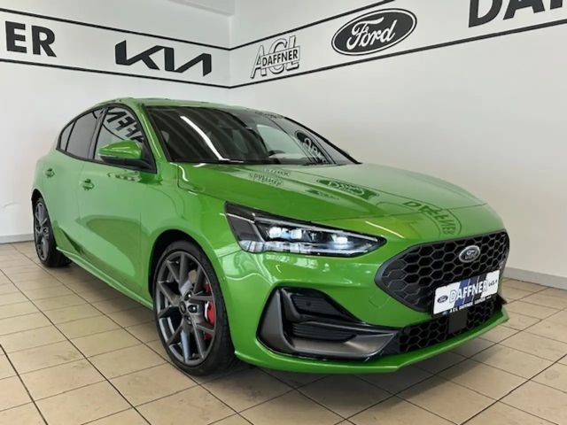 Ford Focus ST Line