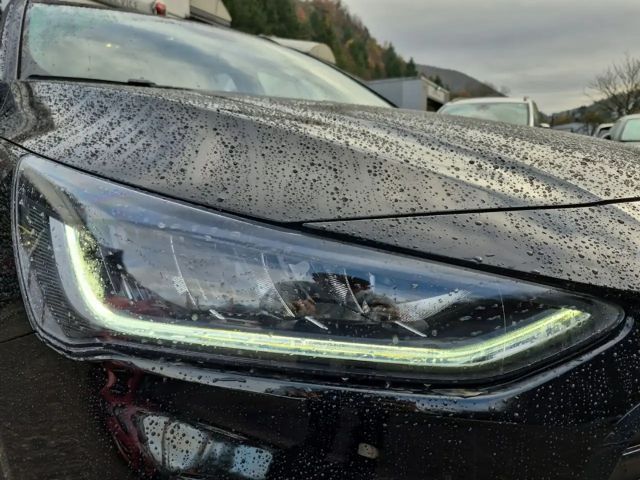 Ford Focus ST Line Wagon