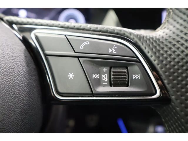 Audi A3 35 TFSI S-Line Sedan Sportback