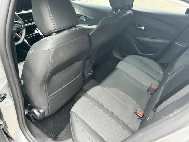 Peugeot 208 Allure Pack