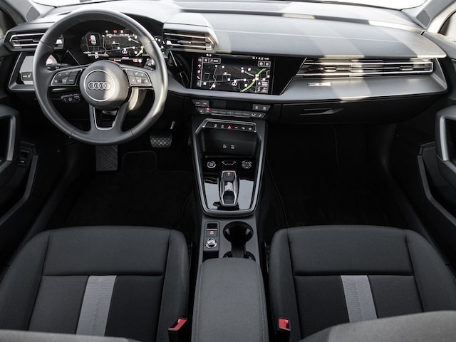 Audi A3 30 TFSI S-Tronic Sedan