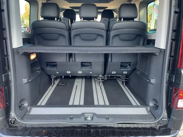 Renault Trafic Blue EDC Spaceclass