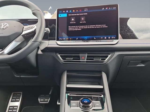 Volkswagen Tiguan 2..0 TDI DSG R-Line+BLACKSTYLE+AHK+STANDHEIZ+WR+NAVI+MATRIX