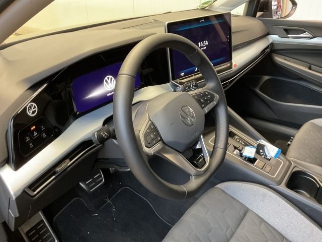 Volkswagen Golf 2.0 TDI DSG Golf VIII