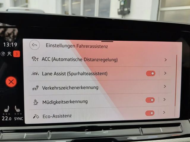 Volkswagen Golf DSG Life Variant