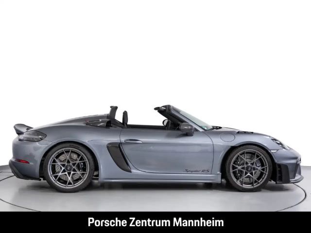 Porsche Cayman 718 RS