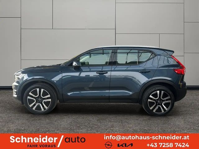 Volvo XC40 Momentum T3